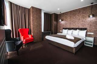 Отель Maqan Hotel Almaty Алматы Двухместный номер Делюкс с 1 кроватью-1